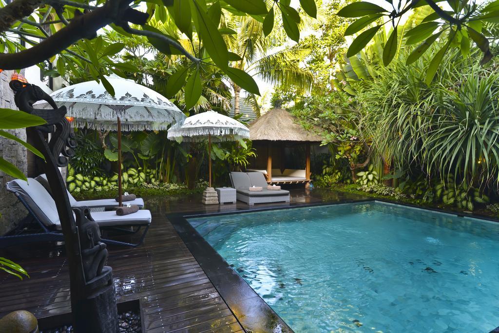 Elok Villas Seminyak Esterno foto