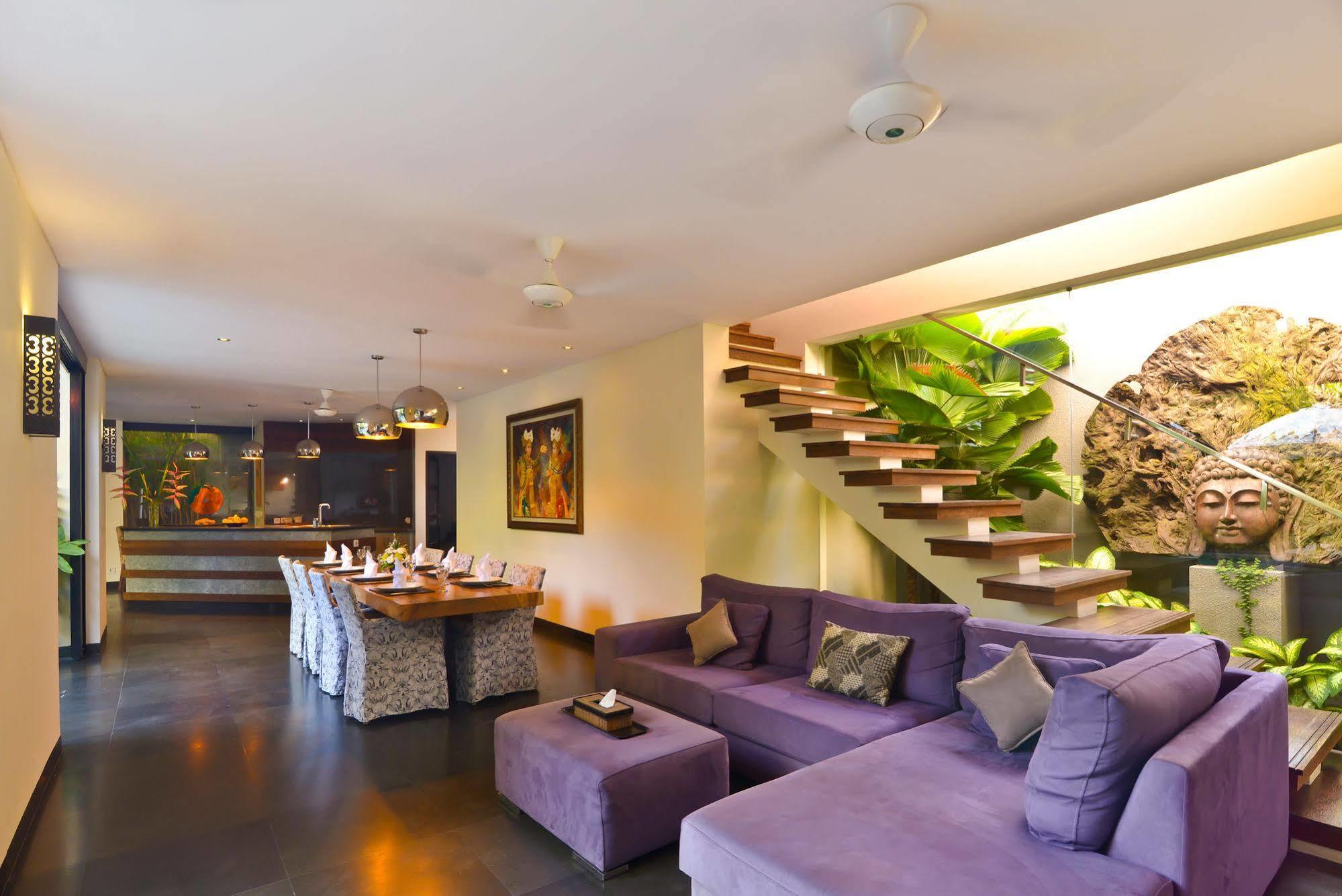 Elok Villas Seminyak Esterno foto